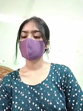 Arisha- online show from May 18, 2026, 8:41 am