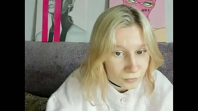 Snapshot of EnigmaSee chatting on September 11, 2025, 8:36 am EnigmaSee online show from September 11, 2025, 8:36 am