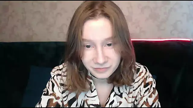 Snapshot of EnigmaSee chatting on March 22, 2025, 2:16 am EnigmaSee online show from March 22, 2025, 2:16 am
