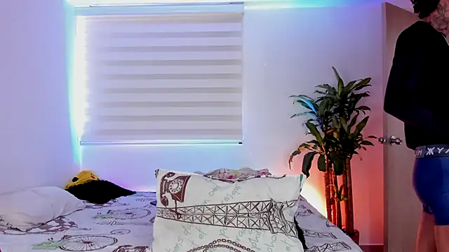 Snapshot of aldrinwhite chatting on October 23, 2025, 4:49 pm aldrinwhite online show from October 23, 2025, 4:49 pm