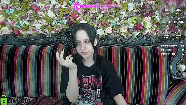 Snapshot of Medusa__Gorgona chatting on February 28, 2025, 5:37 pm Medusa  Gorgona online show from February 28, 2025, 5:37 pm