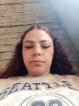 Mommy-Hot online show from February 8, 2026, 6:16 pm