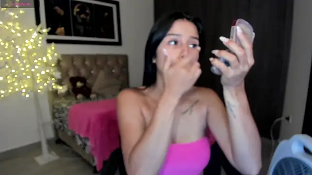 Snapshot of cloe_fox chatting on January 26, 2025, 9:18 pm cloe fox online show from January 26, 2025, 9:18 pm