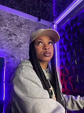 Snapshot of Melany_Williams chatting on January 14, 2026, 12:53 pm Melany Williams online show from January 14, 2026, 12:53 pm