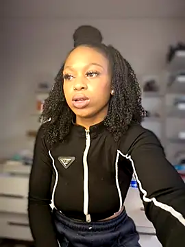 Snapshot of Melany_Williams chatting on November 9, 2025, 5:17 pm Melany Williams online show from November 9, 2025, 5:17 pm