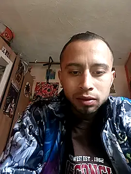 Mich Stev9524 online show from November 20, 2025, 7:47 pm