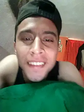 Mich Stev9524 online show from December 21, 2025, 2:30 pm