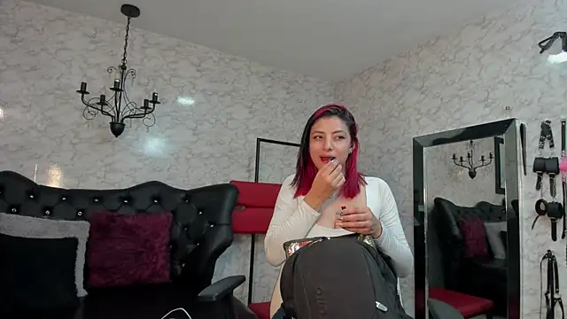 Snapshot of TAFITASLAVE chatting on June 21, 2026, 10:37 pm TAFITASLAVE online show from June 21, 2026, 10:37 pm