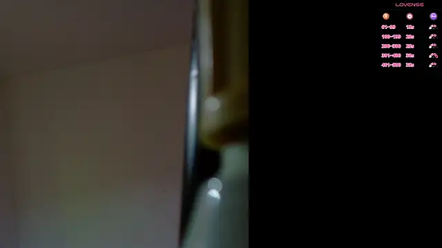 Snapshot of Gaby_Vegaa chatting on November 15, 2025, 10:03 pm Gaby Vegaa online show from November 15, 2025, 10:03 pm