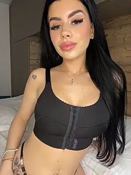 Snapshot of Ameliablack_1 chatting on December 3, 2025, 8:58 am Ameliablack 1 online show from December 3, 2025, 8:58 am