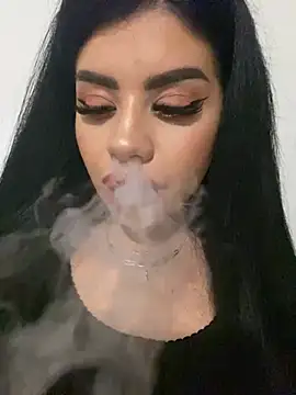 Snapshot of Ameliablack_1 chatting on February 8, 2025, 8:21 pm Ameliablack 1 online show from February 8, 2025, 8:21 pm