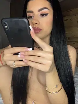 Snapshot of Ameliablack_1 chatting on October 5, 2025, 8:54 pm Ameliablack 1 online show from October 5, 2025, 8:54 pm