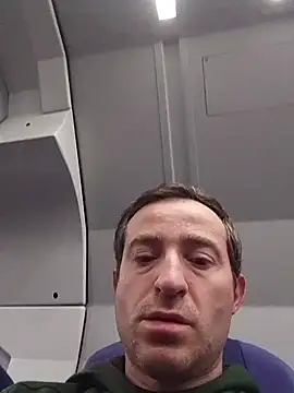 Snapshot of openlegsforyou chatting on February 12, 2026, 6:46 am openlegsforyou online show from February 12, 2026, 6:46 am