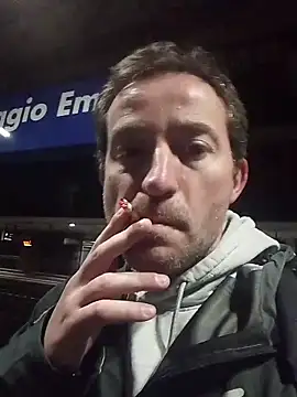 Snapshot of openlegsforyou chatting on February 27, 2026, 3:40 am openlegsforyou online show from February 27, 2026, 3:40 am