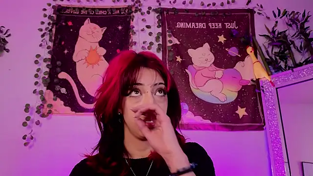 Snapshot of Nyx_nayla chatting on December 2, 2025, 8:05 am Nyx nayla online show from December 2, 2025, 8:05 am