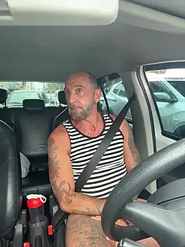 Snapshot of DaddySonBR chatting on December 17, 2025, 6:02 pm DaddySonBR online show from December 17, 2025, 6:02 pm