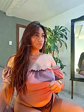 Snapshot of emmily_d chatting on March 10, 2025, 7:07 pm emmily d online show from March 10, 2025, 7:07 pm