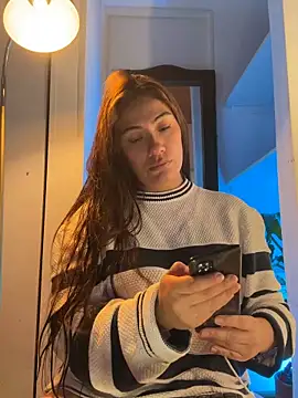 emmily d online show from April 10, 2026, 6:04 pm