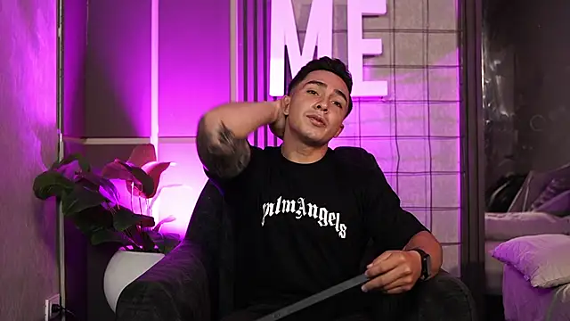 Ryan Hunt online show from October 13, 2025, 7:48 pm