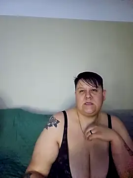 DevilDahm online show from April 2, 2026, 12:18 am