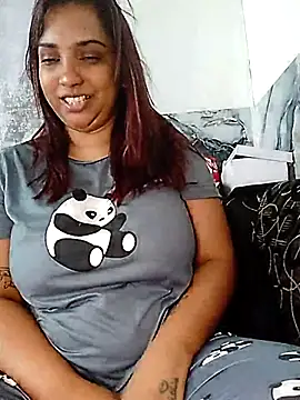 Snapshot of GORGEOUSLIPS chatting on November 22, 2025, 11:20 am GORGEOUSLIPS online show from November 22, 2025, 11:20 am