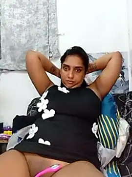 Snapshot of GORGEOUSLIPS chatting on December 5, 2025, 3:54 pm GORGEOUSLIPS online show from December 5, 2025, 3:54 pm