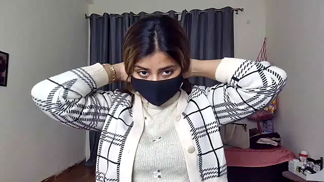 Hoty-Shivangi online show from February 10, 2026, 3:55 pm