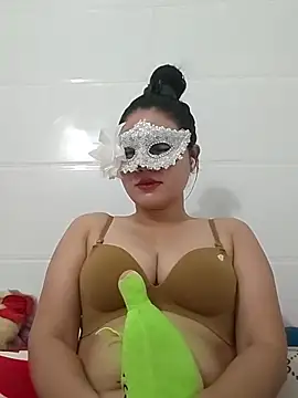 girldam95 online show from April 8, 2026, 4:03 am