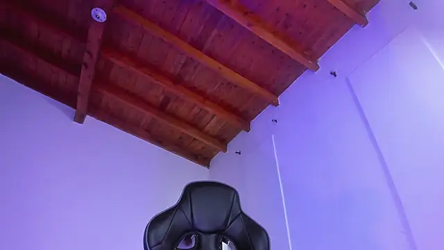 Snapshot of Daila_20_ chatting on October 23, 2025, 1:10 pm Daila 20 online show from October 23, 2025, 1:10 pm