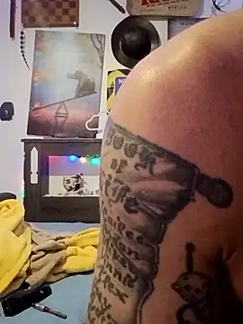 Buffshagswell online show from November 26, 2025, 3:12 pm