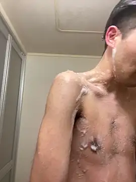 ryusei18570 online show from February 7, 2025, 1:43 pm