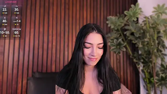 Snapshot of Jennmiiller_ chatting on November 4, 2025, 1:15 pm Jennmiiller online show from November 4, 2025, 1:15 pm