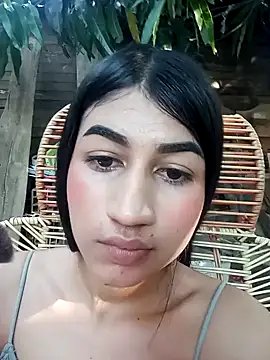 Snapshot of Julix_A chatting on December 1, 2024, 8:25 pm Julix A online show from December 1, 2024, 8:25 pm