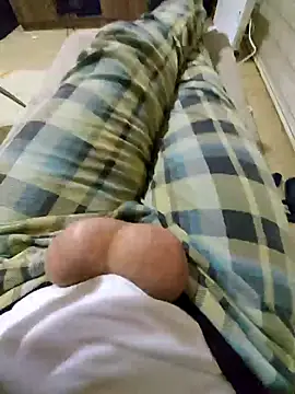 Snapshot of reelciii21 chatting on January 31, 2025, 11:35 pm reelciii21 online show from January 31, 2025, 11:35 pm