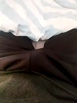 Snapshot of reelciii21 chatting on January 5, 2025, 7:28 am reelciii21 online show from January 5, 2025, 7:28 am