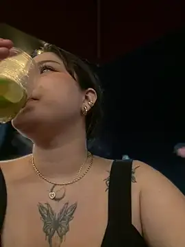 Snapshot of AHRI_LEE chatting on February 23, 2025, 7:55 am AHRI LEE online show from February 23, 2025, 7:55 am