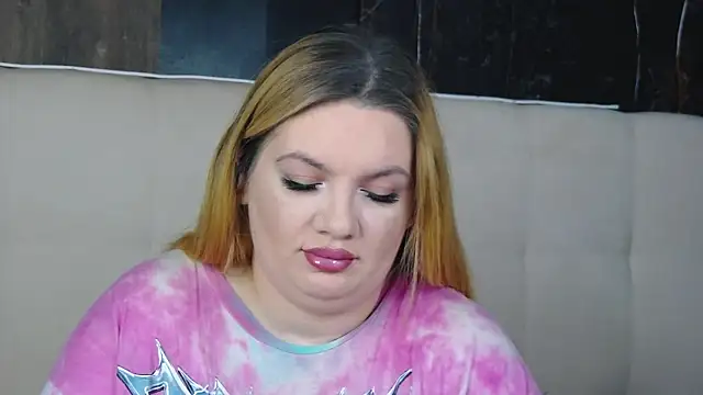 MelanieBrownn online show from January 19, 2026, 6:50 am