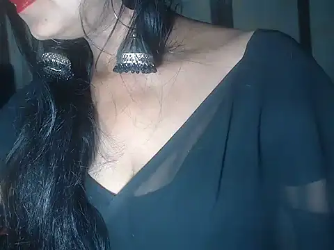 Indianstreamm online show from March 8, 2025, 4:50 pm