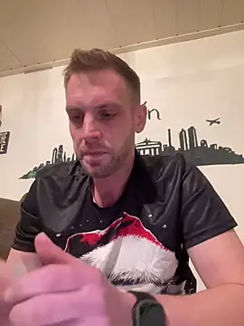 Snapshot of privat-official chatting on December 27, 2024, 7:14 pm privat-official online show from December 27, 2024, 7:14 pm