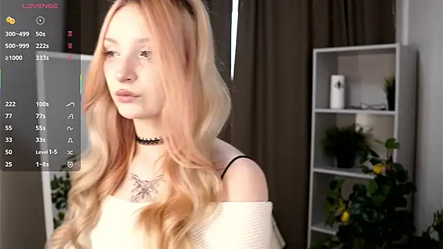 Naughty  Couplles online show from May 29, 2026, 1:33 am
