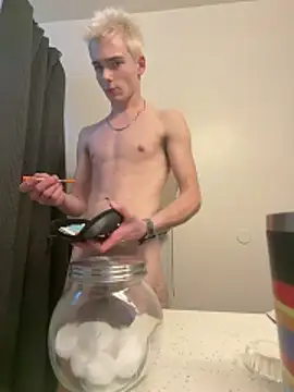 cbuchanan15 online show from February 26, 2026, 12:43 am