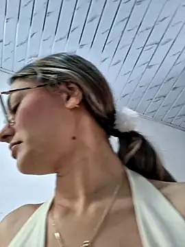 Ary-18 online show from February 14, 2026, 1:44 pm