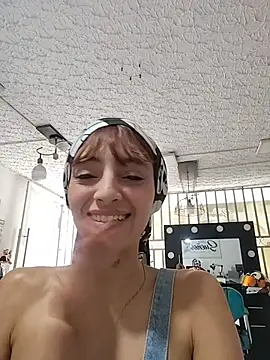 Snapshot of Dani_pegin chatting on January 6, 2026, 4:00 pm Dani pegin online show from January 6, 2026, 4:00 pm