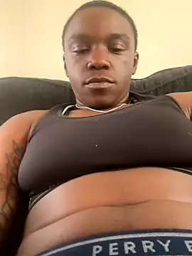 Snapshot of TransboyJay chatting on November 12, 2025, 10:24 pm TransboyJay online show from November 12, 2025, 10:24 pm