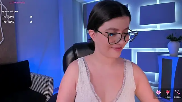 Snapshot of AmberFarrell chatting on November 11, 2025, 7:08 pm AmberFarrell online show from November 11, 2025, 7:08 pm