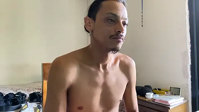 Snapshot of villanocat chatting on February 5, 2025, 4:58 pm villanocat online show from February 5, 2025, 4:58 pm