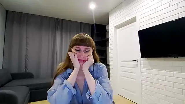 Daniella Lorente online show from May 15, 2026, 11:25 pm