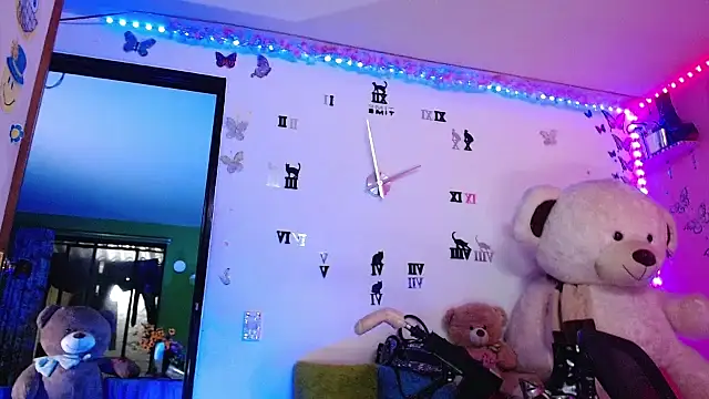 Snapshot of goddess_BigassCock chatting on October 6, 2025, 2:13 am goddess BigassCock online show from October 6, 2025, 2:13 am