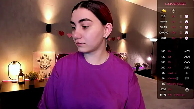 Snapshot of hannacheekss_ chatting on September 26, 2025, 2:07 am hannacheekss online show from September 26, 2025, 2:07 am