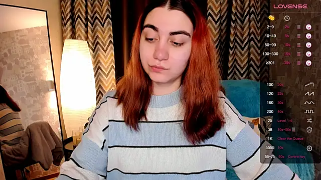 Snapshot of hannacheekss_ chatting on November 18, 2025, 2:05 am hannacheekss online show from November 18, 2025, 2:05 am